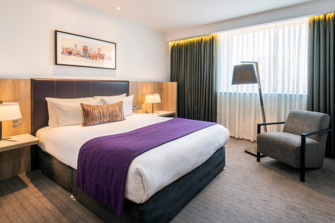 Deluxe Bedroom