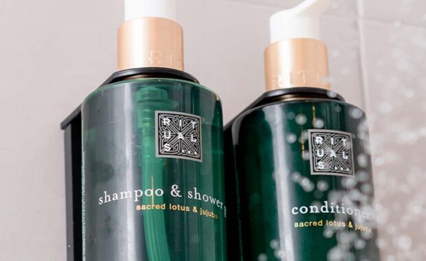 Shampoo & conditioner